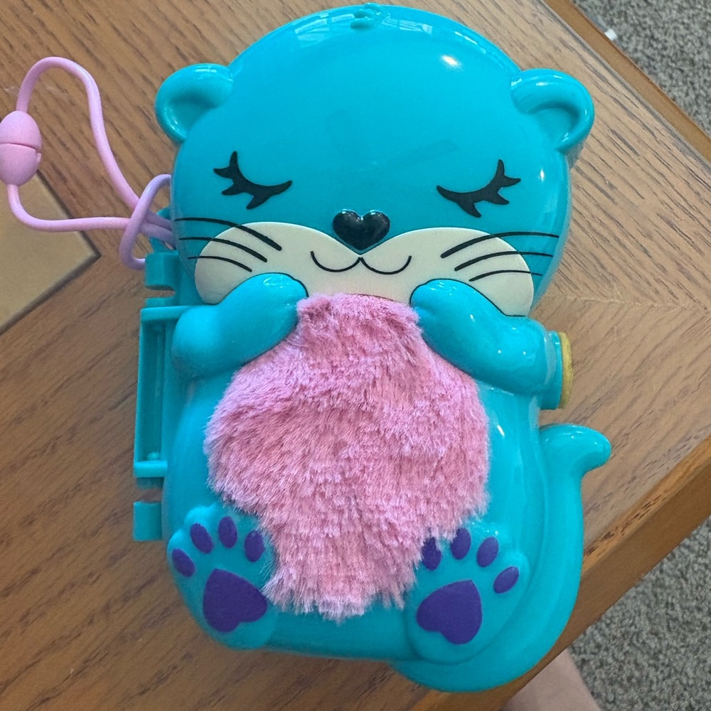 Polly Pocket Otter Set